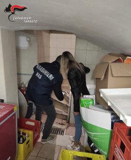 Sicurezza alimentare, Carabinieri NAS Taranto: chiuso un esercizio di ristorazione per violazione delle norme igieniche