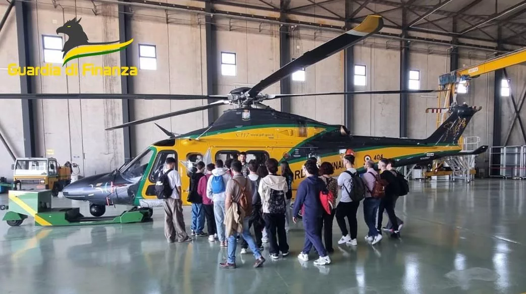 Sezione Aerea Bari Sezione Aerea Bari