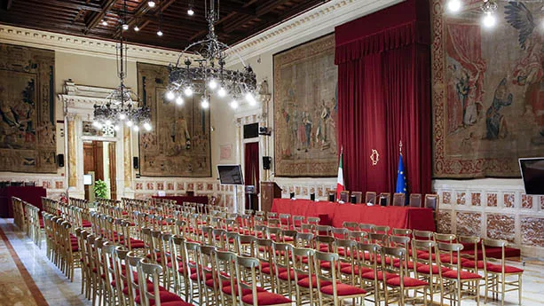 Sala della Regina 154 Sala della Regina 154