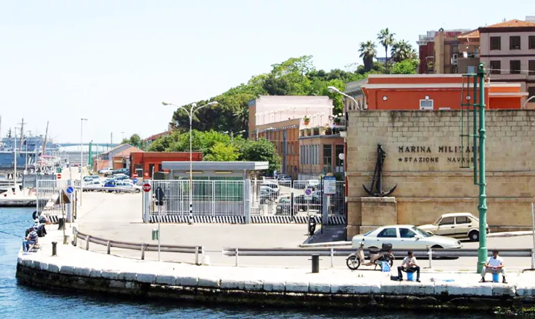 Ingresso Stazione Torpediniere Taranto Ingresso Stazione Torpediniere Taranto